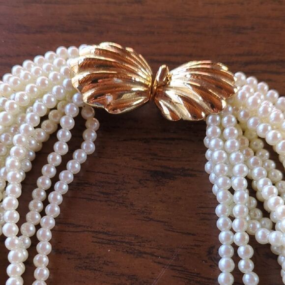 Elegant Vintage Cream and Gold Multi-Strand Necklace‎ - Picture 2 of 10